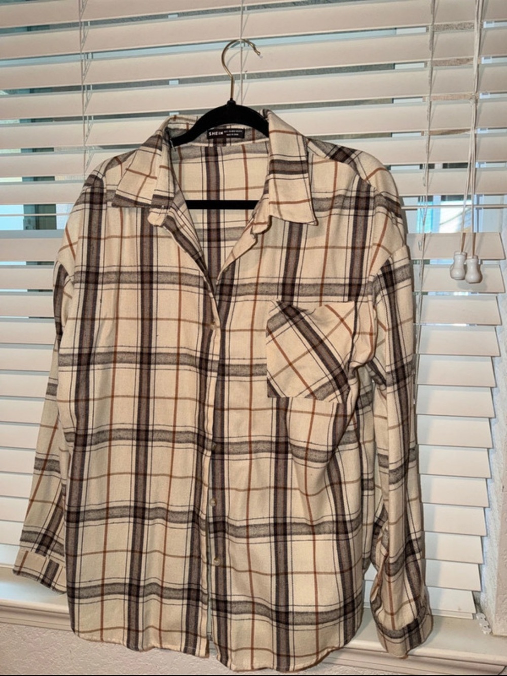 SHEIN Cream Plaid Button-Down Shirt with Brown and Black Checks